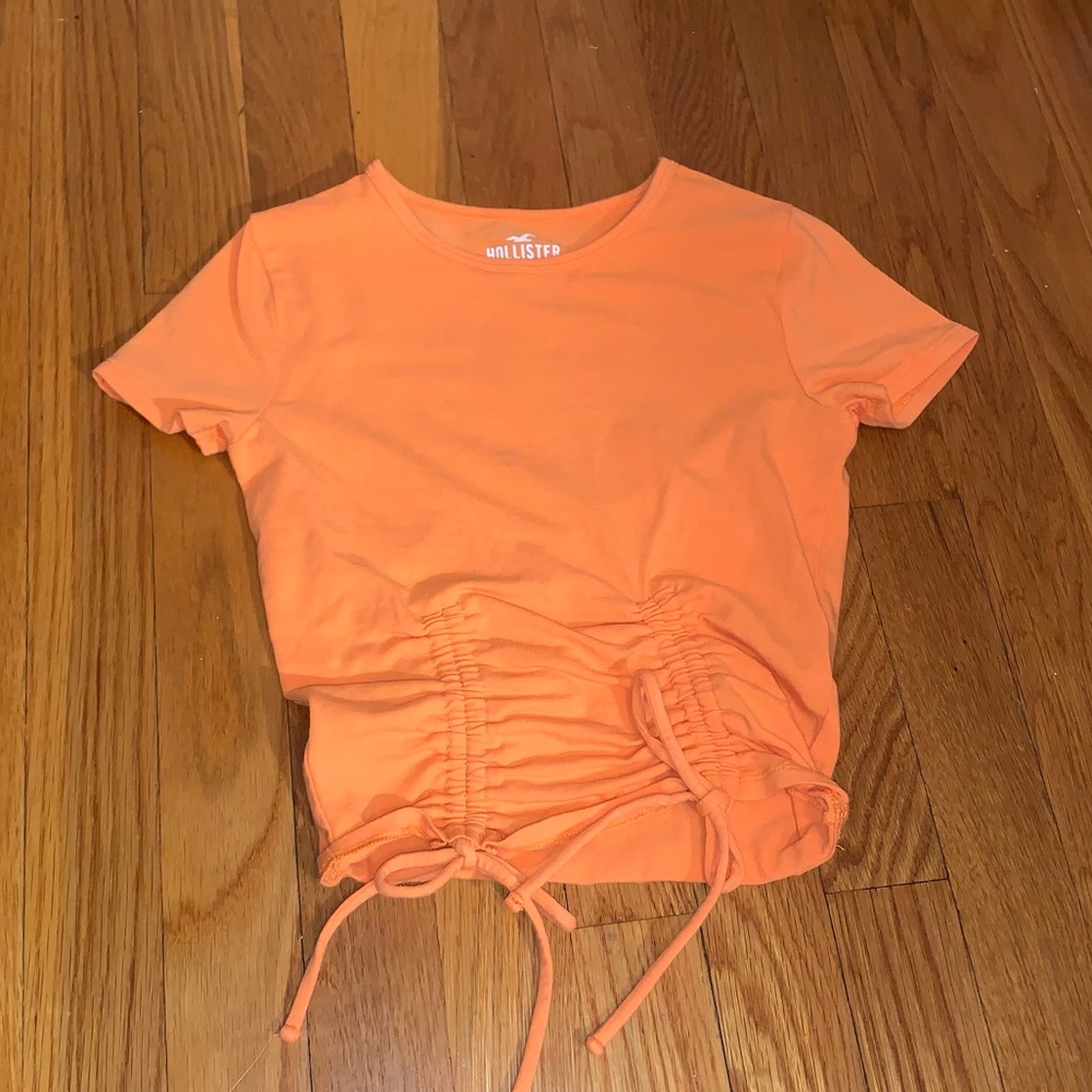 Like New Hollister Baby Tee - SZ XS